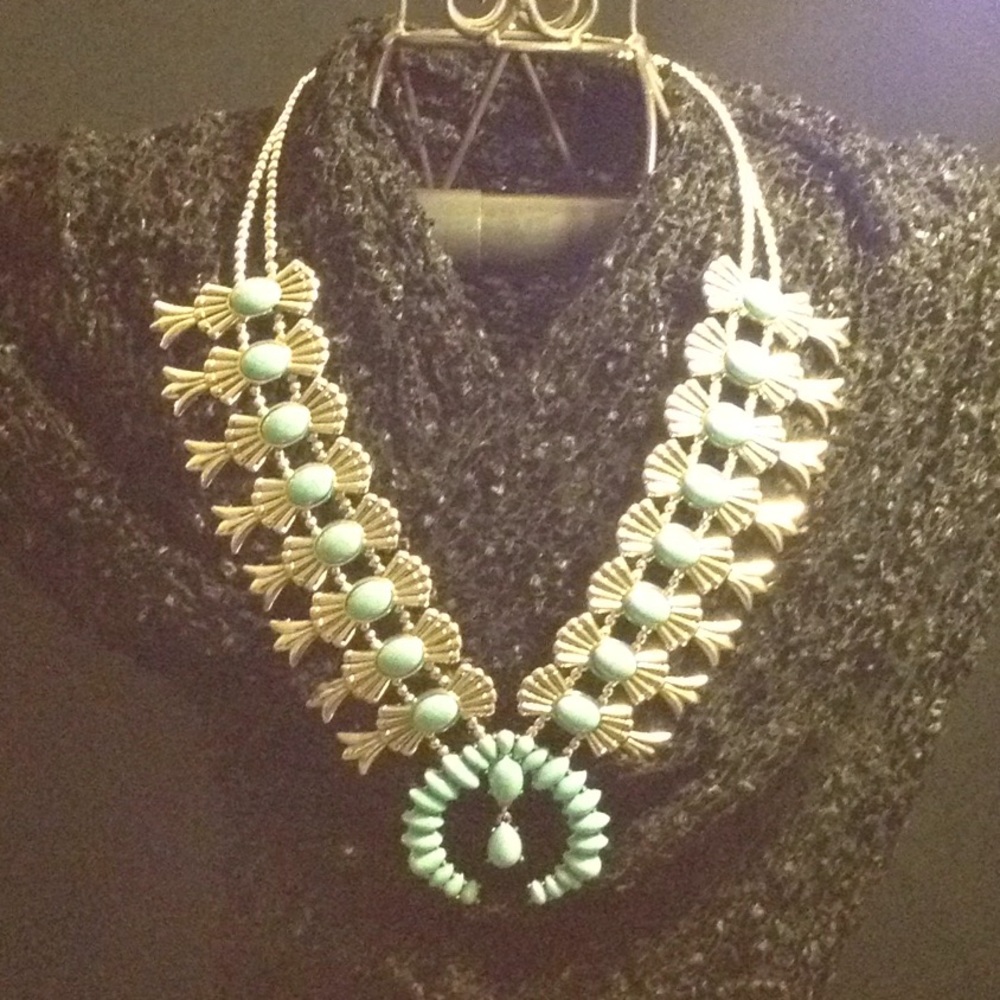 Pretty faux turquoise squash blossom necklace